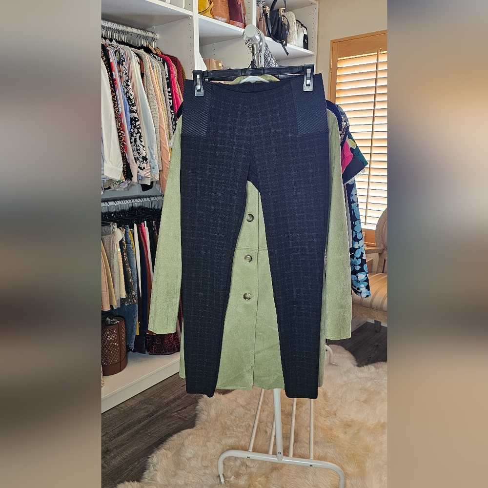 Kut from the Kloth checkered ankle leggings. Size S.